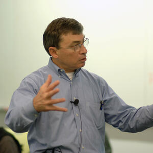 MIT Sloan Professor Emeritus Thomas Kochan in the classroom 